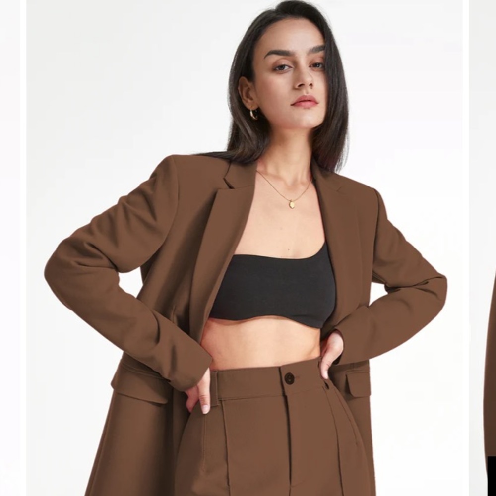 Commense Full Brown Suit. Blazer and pleated pants.NEW WITH TAGS.